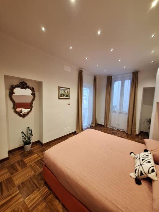 Il Talismano-In Citta -Vicino Al Mare Appartement Savona Buitenkant foto