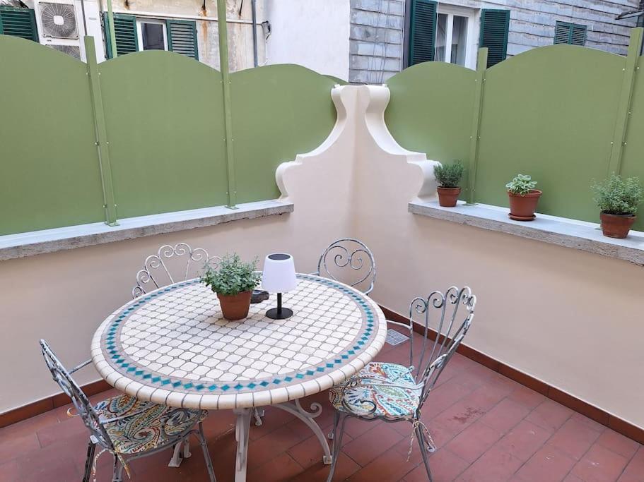 Il Talismano-In Citta -Vicino Al Mare Appartement Savona Buitenkant foto